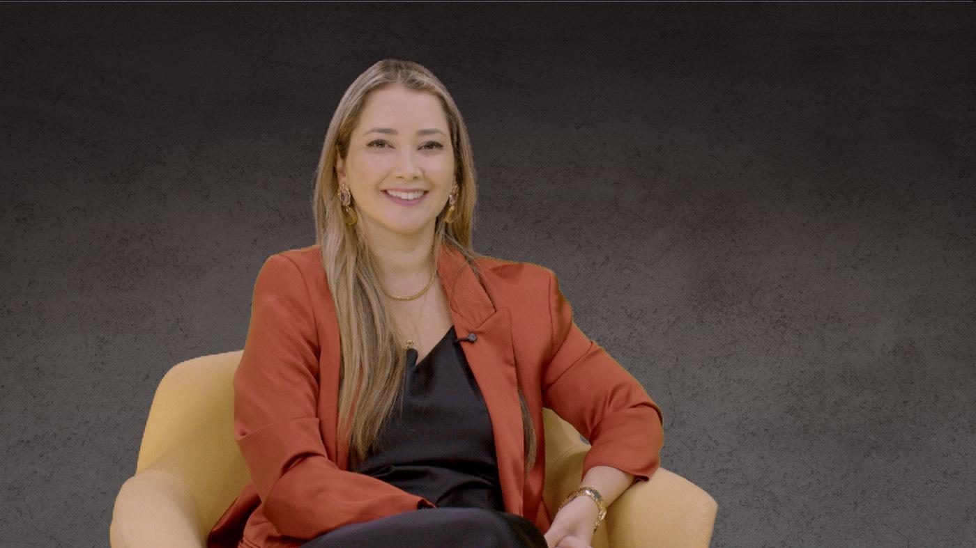 Lilian Primo Albuquerque durante a gravação de sua entrevista ao Cobogós